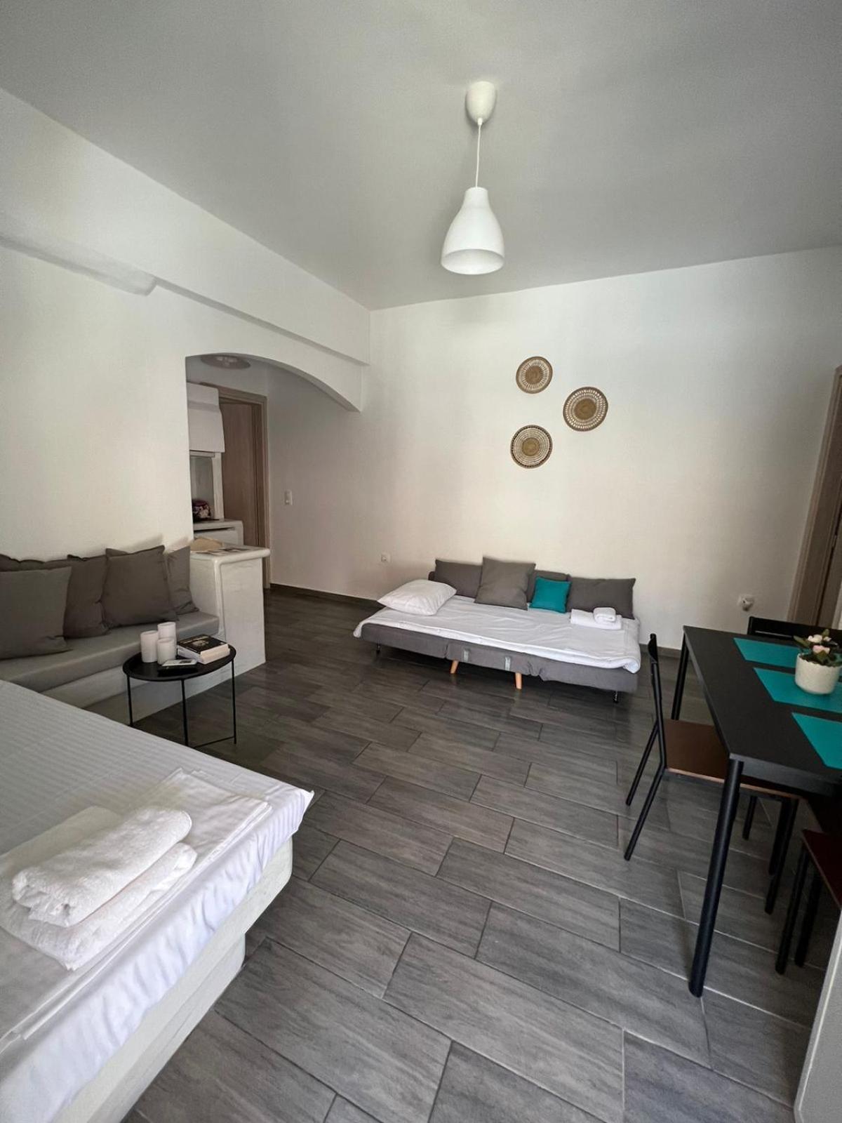 Juli'S Suites Merichas Luaran gambar